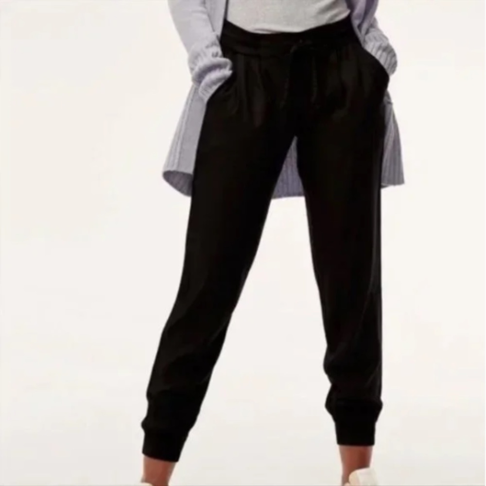 Talula Aritzia Los Feliz Black Rayon Jogger Pants Size L